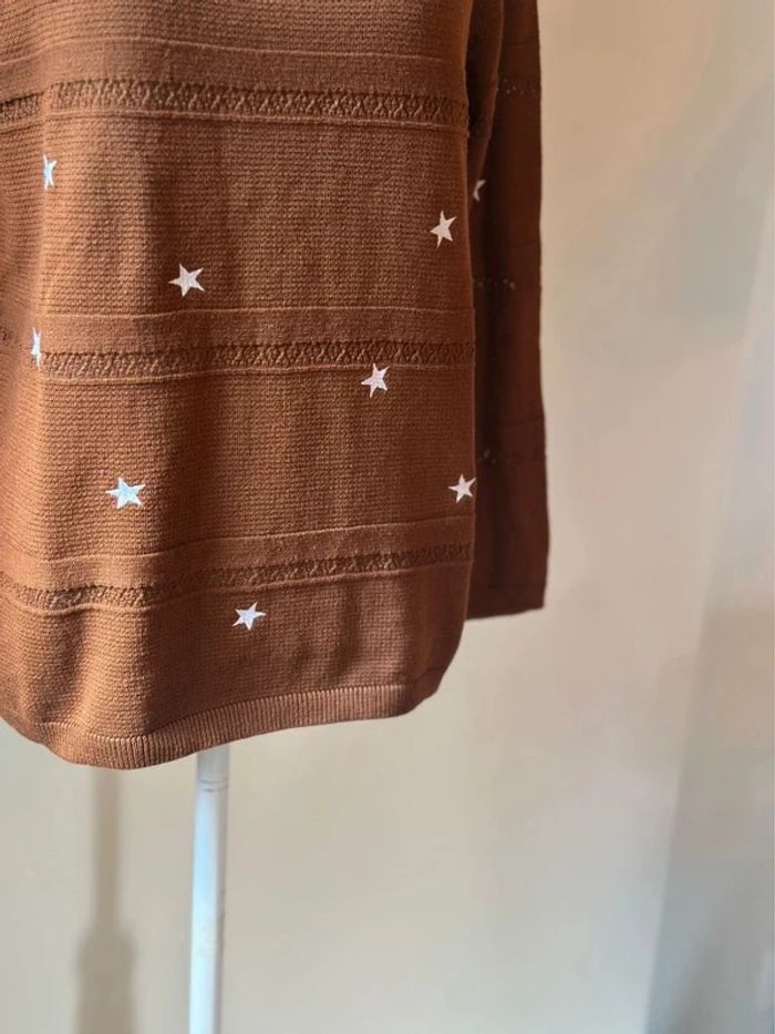 Pull étoiles brodées Grain de Malice marron taille M - photo numéro 4