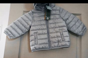 Doudoune neuve 12 mois