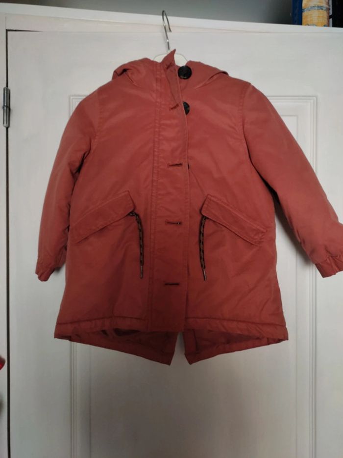Parka Kiabi interieur chaud T.4 ans