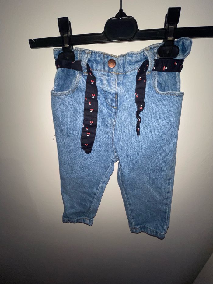 Jeans fille 24 mois - photo numéro 3