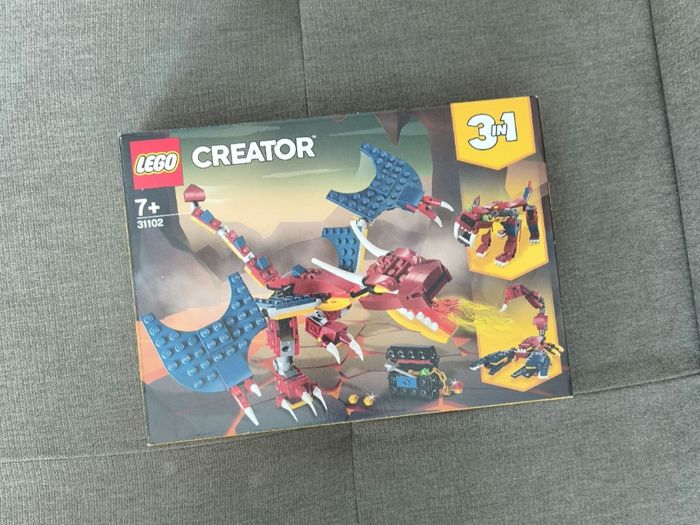 LEGO Creator 31102 : Le Dragon de feu