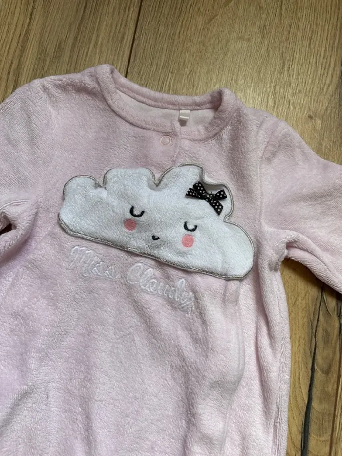 Pyjama nuage - photo numéro 2