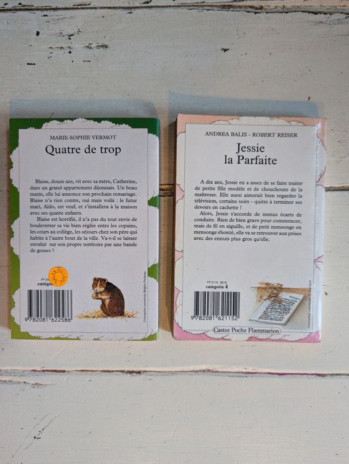 Lot de deux livres de poche : Quatre de trop et Jessie la Parfaite - photo numéro 2