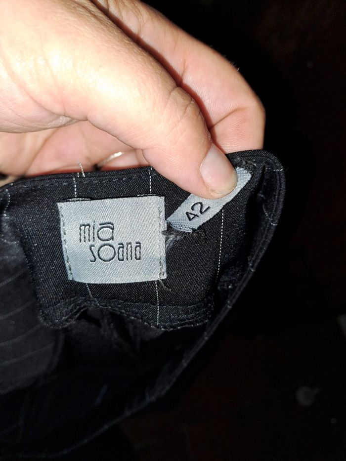 Pantacourt femme taille 42 - photo numéro 3