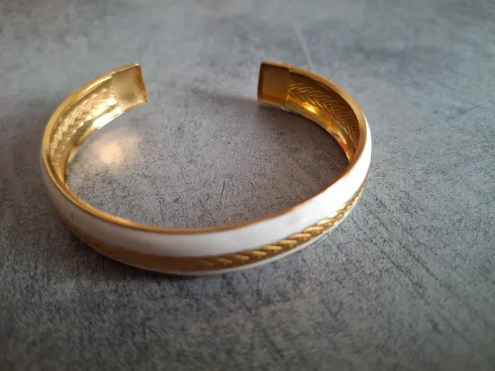 Bracelet jonc blanc et doré - photo numéro 2