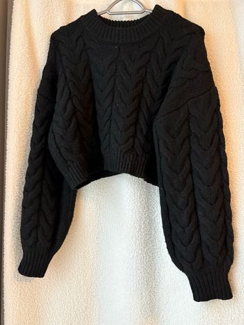 Pull noir