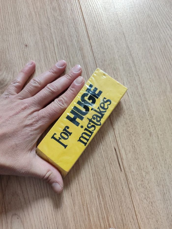 Gomme géante - photo numéro 2