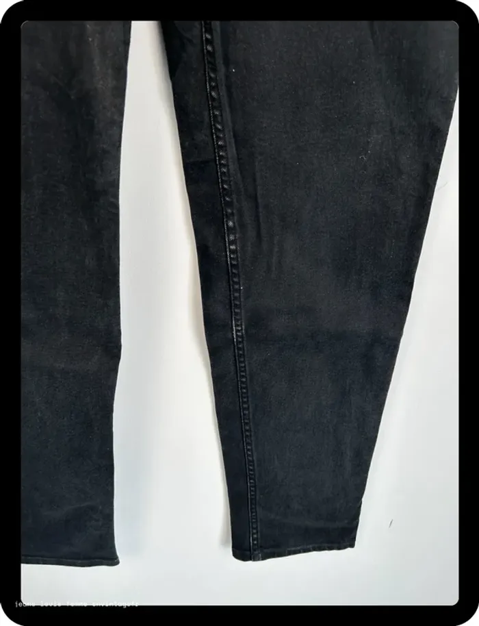Jean Levi's Femme Noir | Slim Fit Tapered Leg | Taille W28 FR38 | Très Bon État | BP71 - photo numéro 11