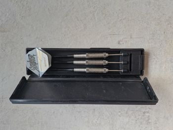 Fléchettes 25g Striker Unicorn