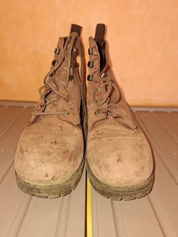 Bottines en croûte de cuir marron – Fabriquées en France – Pointure 39