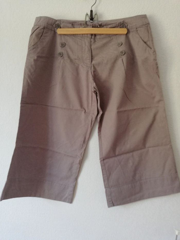 Pantacourt large gris en jean t. 42 Somewhere.