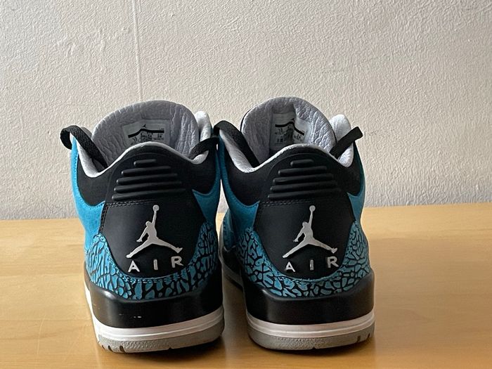 Air Jordan 3 pointure 44 - photo numéro 3