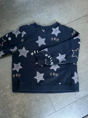Sweat shirt Kiabi bleu marine 5 ans