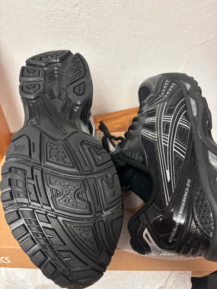 Asics Gel Kayano 14 Taille 41.5 - photo numéro 6