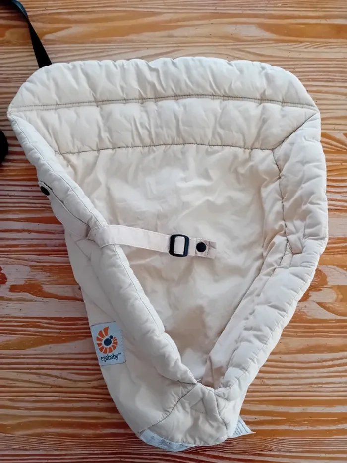 Porte bébé des la naissance ErgoBaby - photo numéro 6