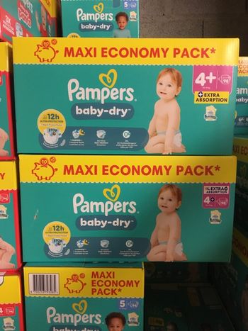 196 couches Pampers baby dry taille 4+
