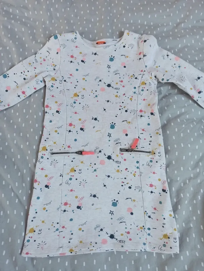 Robe Tape à l'oeil