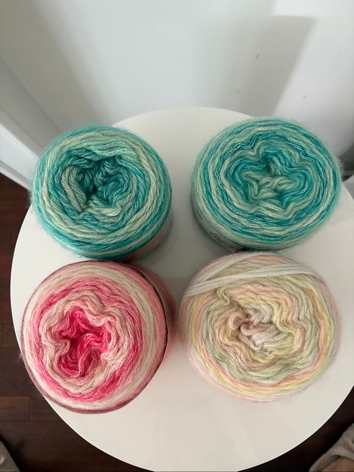 Lot de 4 pelotes « cake yarn »