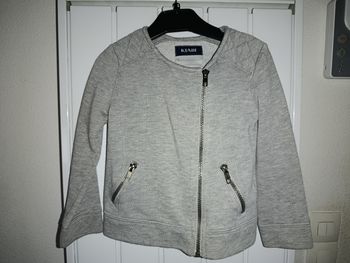 Petite veste taille 4 ans fille 
