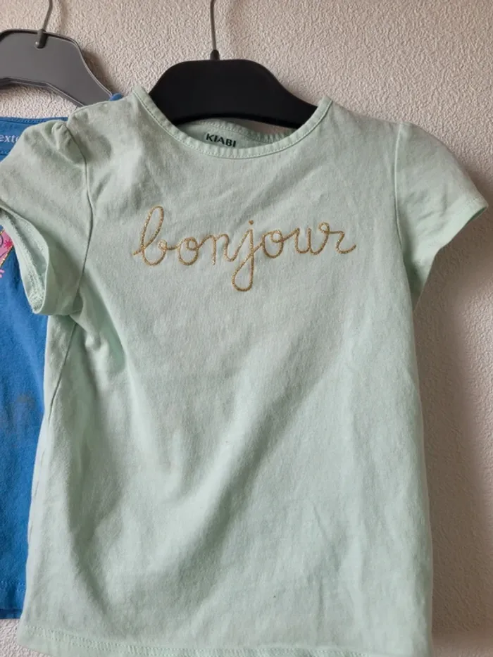 Lot de 2 t shirts 24 mois - photo numéro 2