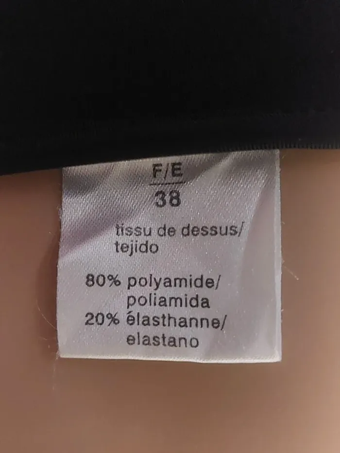 Maillot de bain noir - photo numéro 6