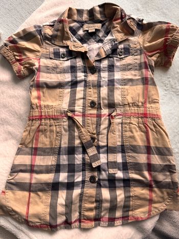 Robe Burberry taille 2 ans