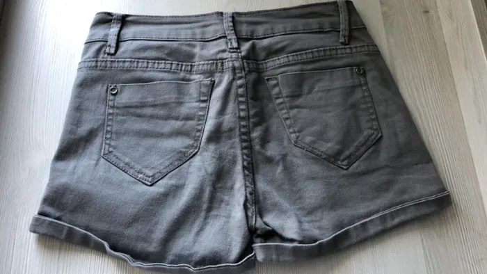 Short - photo numéro 2