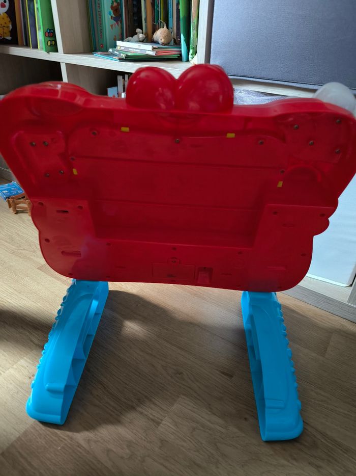 Tableau à dessin musical et bilingue