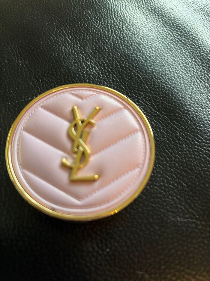 Blush floutant YSL - photo numéro 3