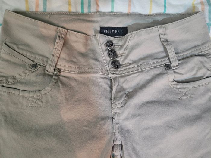 Pantalon beige, taille haute, bas plissé - photo numéro 9