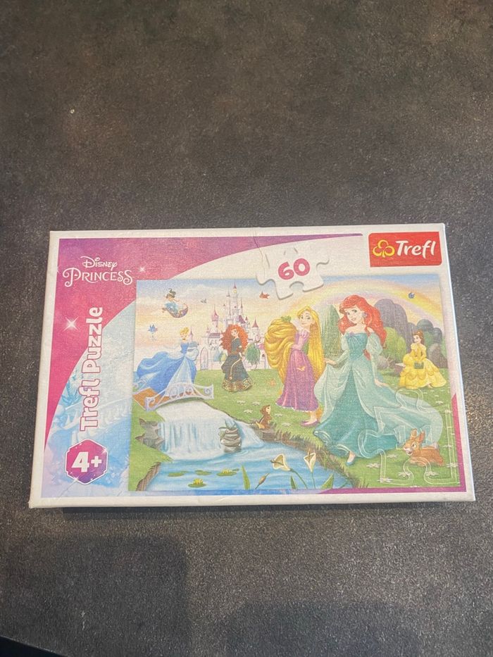 Puzzle Disney princesses - photo numéro 2