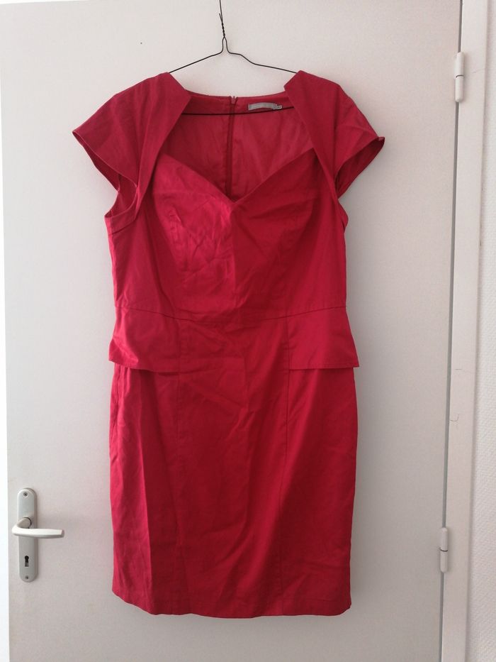 Robe rouge