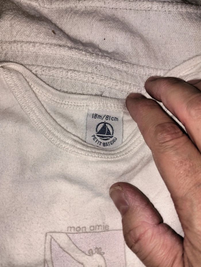 Lot de 3 body  petit bateau 18 mois - photo numéro 2