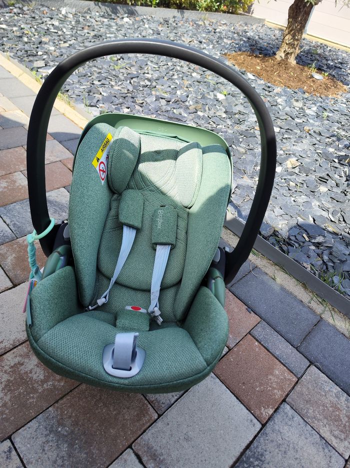 Cosy Cybex cloud T i-size très bon état - photo numéro 2