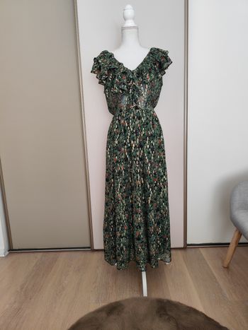 Robe neuve Gérard Darel taille 1 verte et dorée printemps été