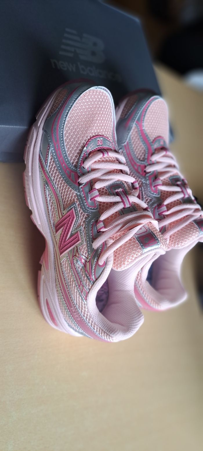 New Balance U740 rose T40 - photo numéro 2