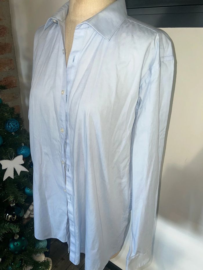 Jolie chemise homme jamais mise - photo numéro 2