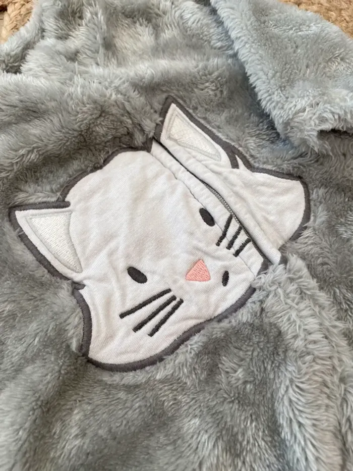 Surpyjama tout doux 3 mois - photo numéro 2