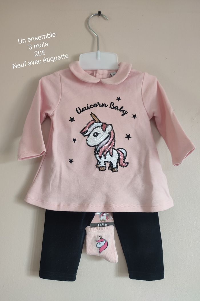 Ensemble 3 mois fille