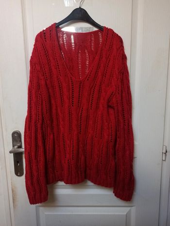 Pull rouge tricot