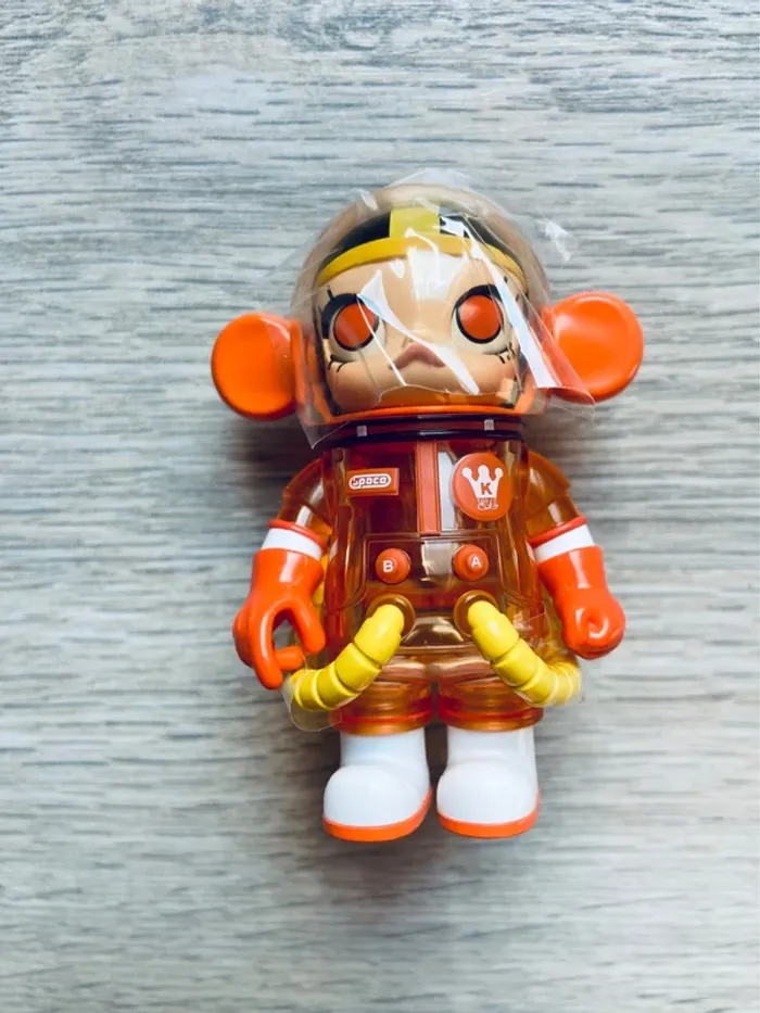 Pop Mart Mega Space Molly 100% Series 4 - Orange Juice - photo numéro 2
