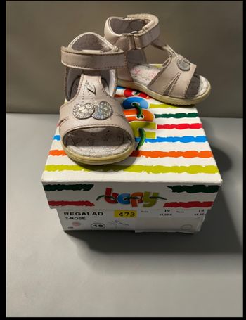Sandales taille 19