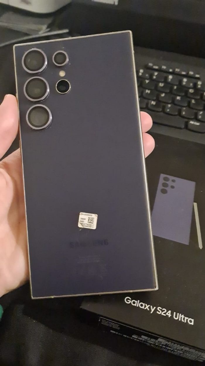 S24 ultra quasi neuf - photo numéro 3