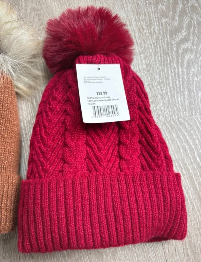 Lot de 2 bonnets enfant neufs avec étiquettes. - photo numéro 6