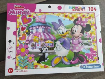 Puzzle Minnie neuf 