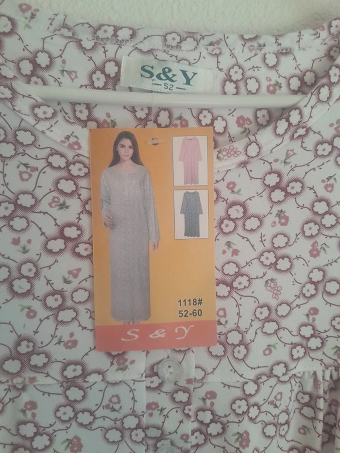 Robe de chambre fleurie taille 42💞 - photo numéro 2