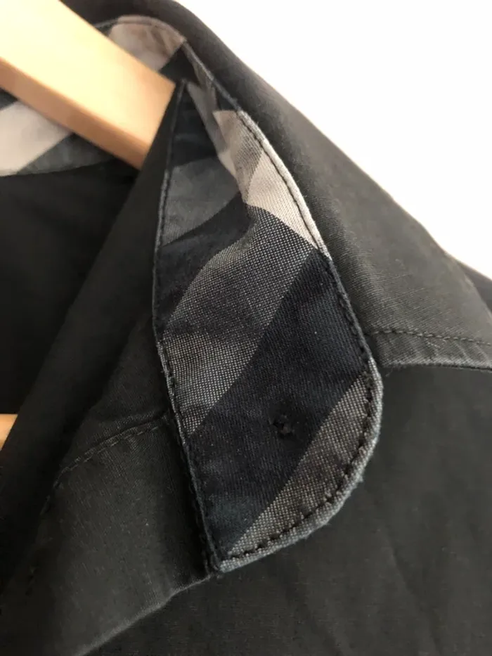 Chemise noire Burberry T.42 - photo numéro 3
