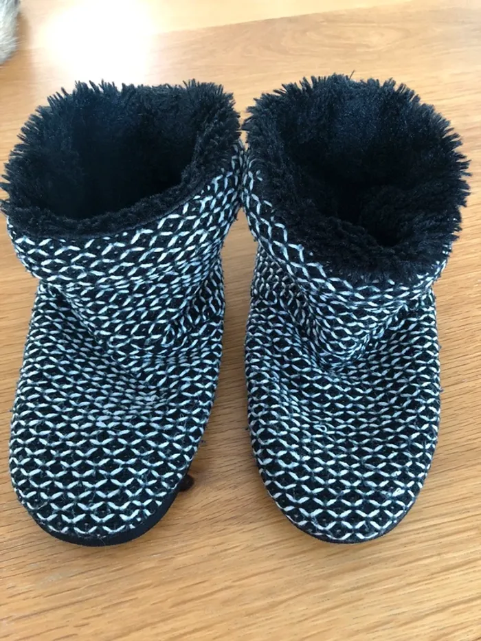 Chaussons fourrés - photo numéro 2