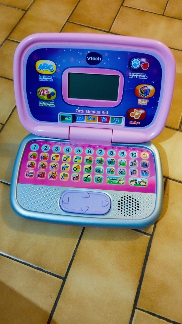 Ordinateur rose vtech - photo numéro 2