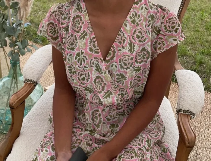 Magnifique robe fleurie couleur pastel ikone &bianka